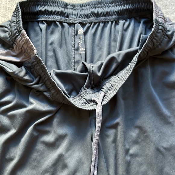 Adidas Drawstring Shorts - Picture 3 of 4